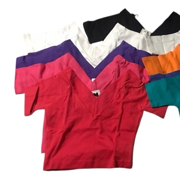 Tops - V-Neck Short Sleeve Tops - Multi-Color Set